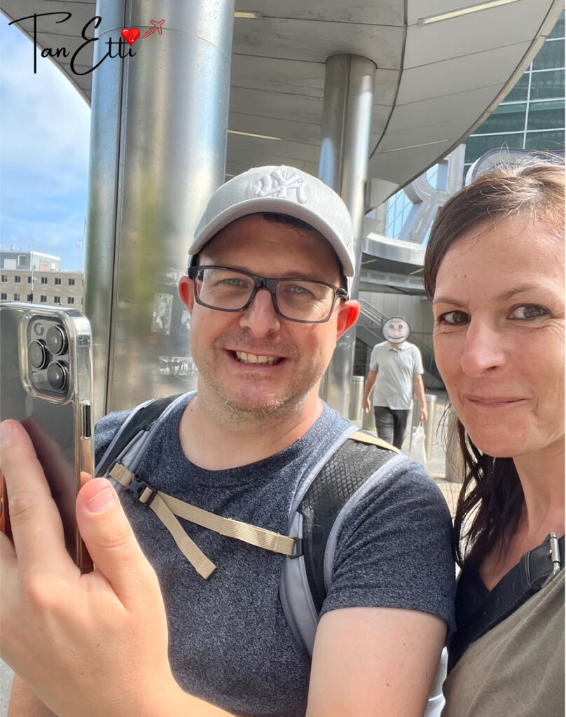 Telefonieren in die Heimat - Dank Zeitverschiebung ideal