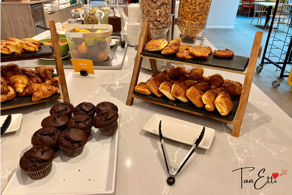 Frühstücksbuffet Hotel Barcelona - Süss